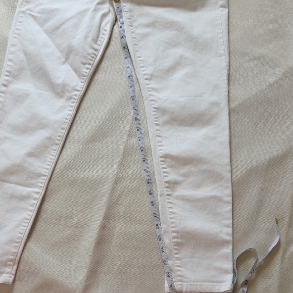 Banana Republic Women's White Skinny Jeans - Picture 10 of 11